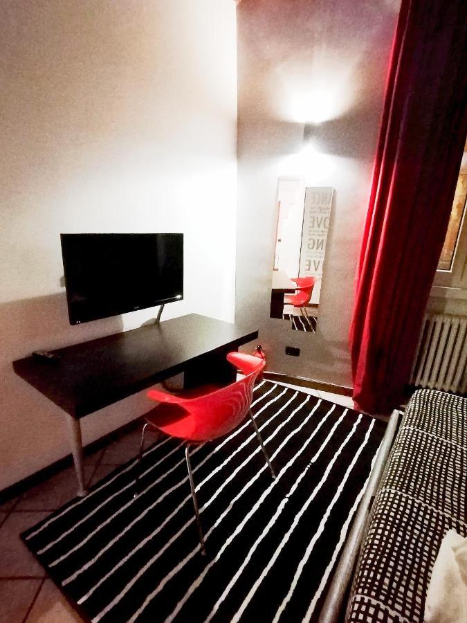 Chroma Italy - Chroma Apt Campo De' Fiori מראה חיצוני תמונה